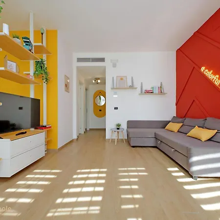 Lejlighed Color House, Roof Garden & Parking